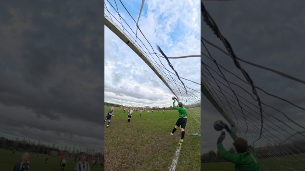 Jordan Pickford moment 😂😱 #football #goalkeeper