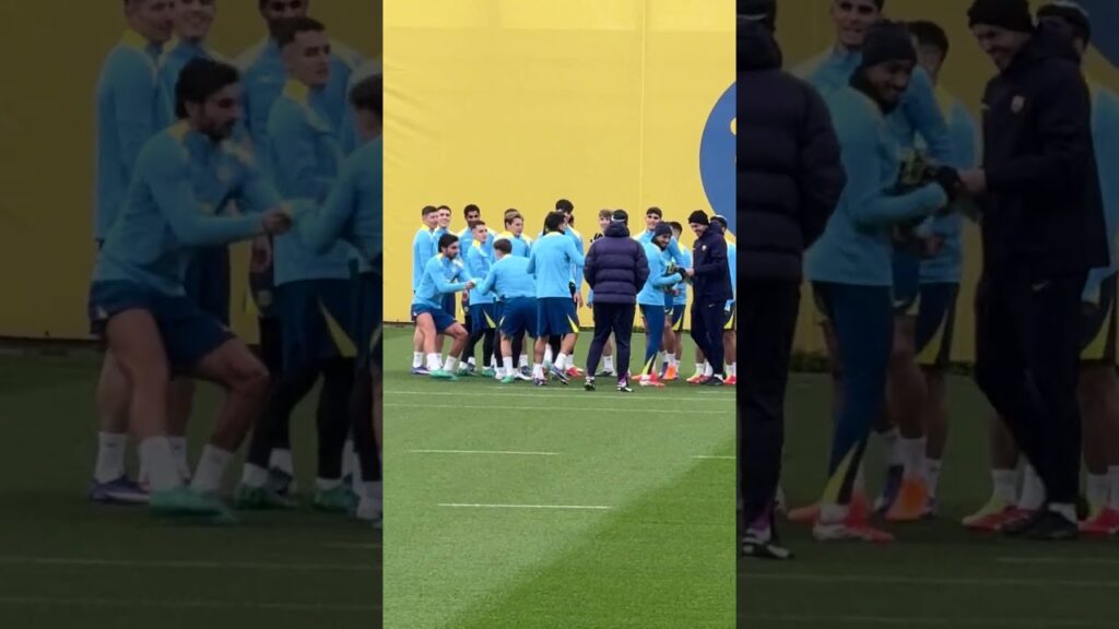 Pasillo a Ferran Torres que vuelve a estar disponible para Flick de cara al #Barça vs Copenhague ‼️