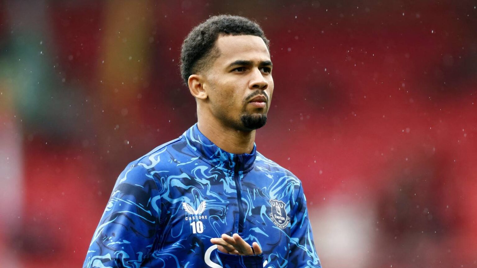 Everton in talks to seal deadline-busting £26m deal for Ndiaye 2.0