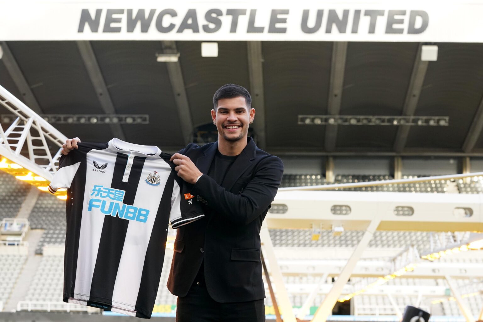 ON THIS DAY 2022: Newcastle United sign Brazilian midfielder Bruno Guimarães from Lyon for a reported £35m