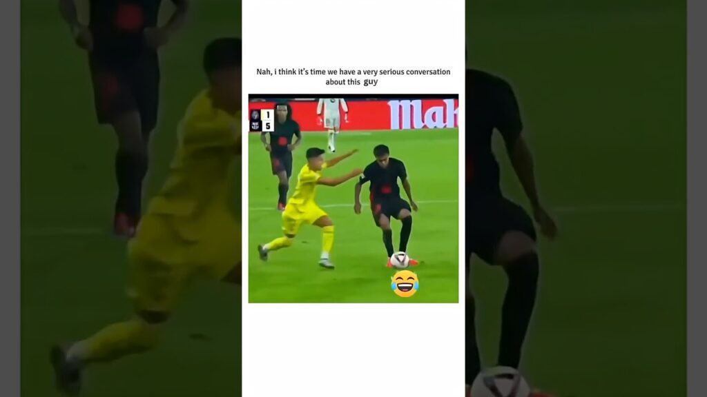 Jules Kounde’s form has way bottled down😅#juleskounde #barcelona #footballshorts #shorts