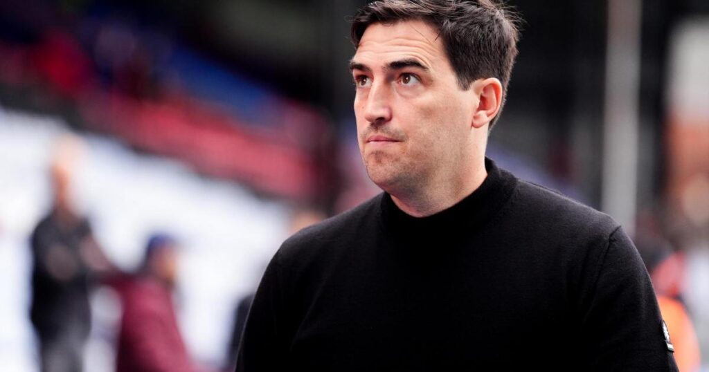 Andoni Iraola: Bournemouth looking to sign “at least one more” player Andoni Iraola: Bournemouth looking to sign "at least one more" player