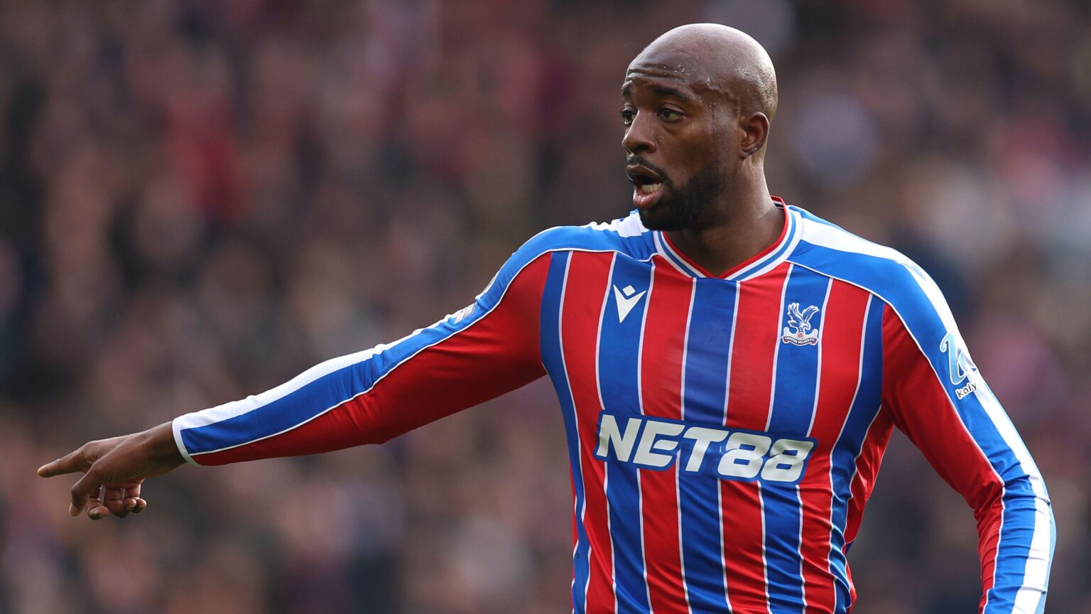 AC Milan swoop in overnight to snatch Mateta from under Forest's nose ! Di Marzio reporting verbal agreement already done.