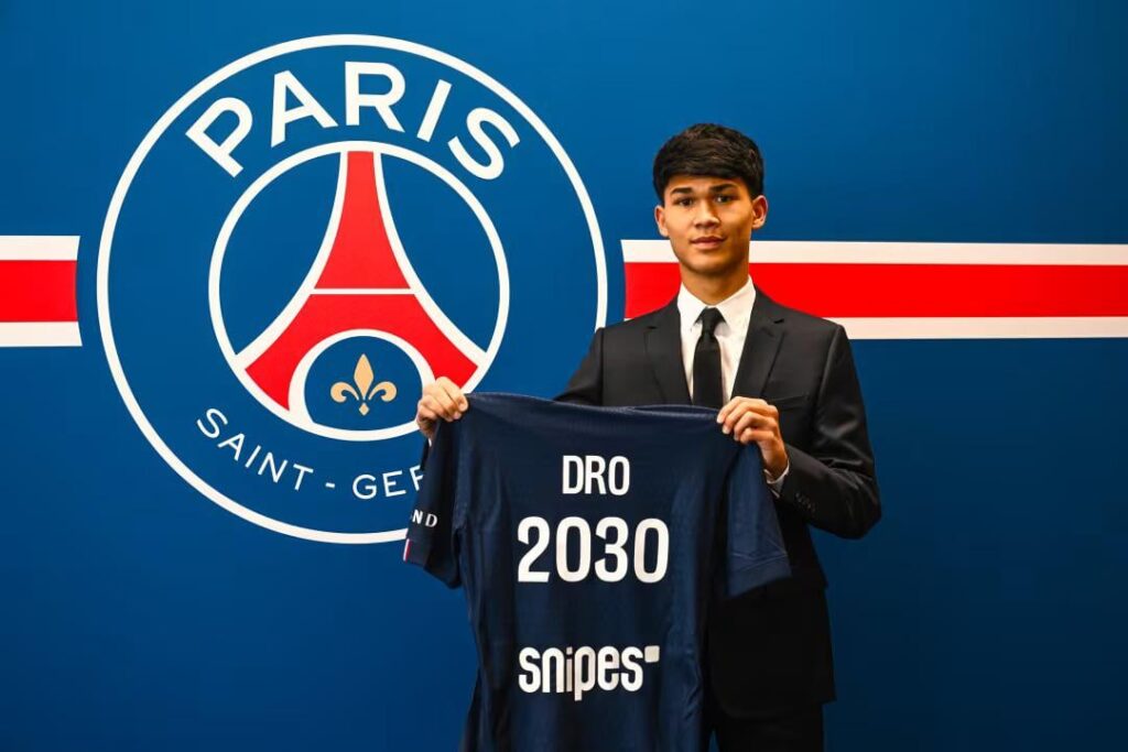 Official: Paris Saint-Germain is delighted to announce the signing of Dro Fernández. The 18-year-old Spanish midfielder, who will wear the number 27, has signed a contract that will keep him in the French capital until 2030.