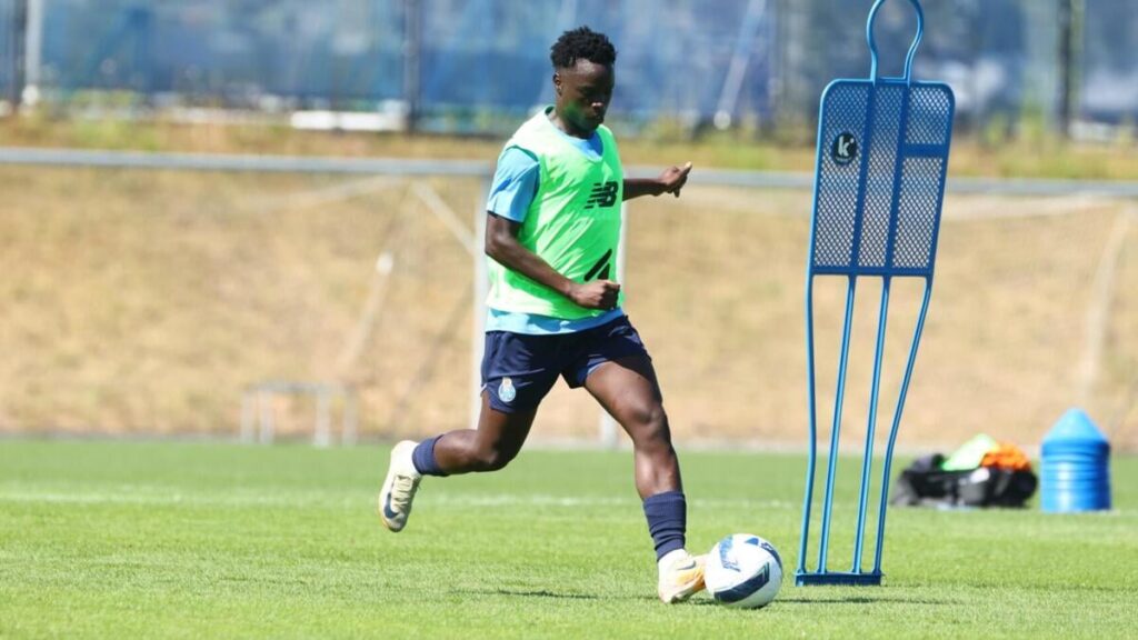 Rui Monteiro (FC Porto B) transferido para o Dínamo Tbilisi (Geórgia)