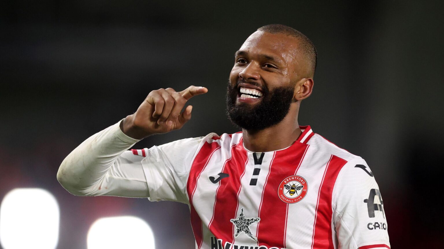 Igor Thiago marcou seu 16º gol na PL e se tornou o brasileiro com mais gols em uma única temporada. Merece chance na seleção?