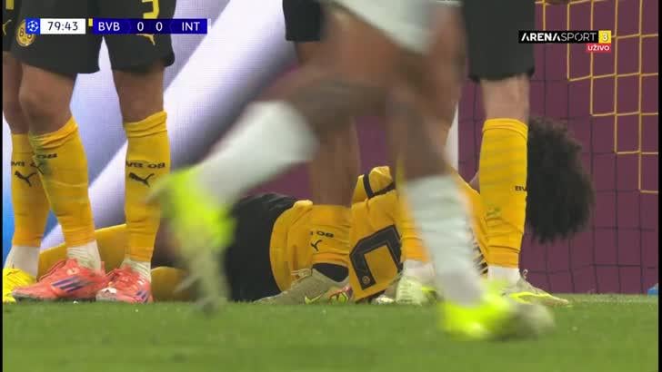 Dortmund 0 - [1] Inter - Federico Dimarco 81' (Free-kick)