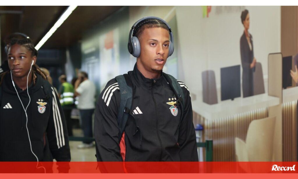 Leandro Santos deixa Benfica e ruma ao Alverca: os contornos do negócio - Benfica - Jornal Record