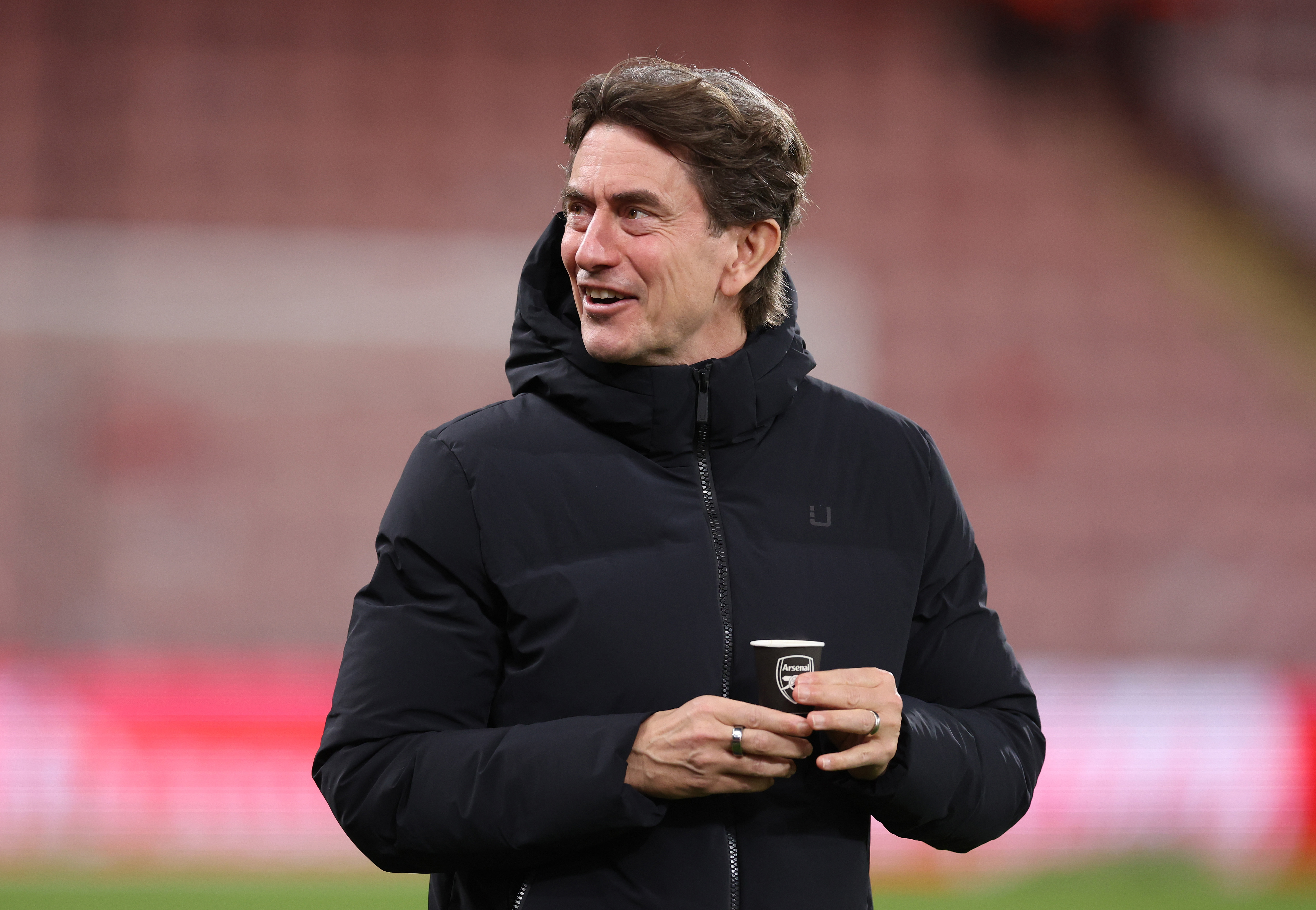 BOURNEMOUTH, ENGLAND - JANUARY 07: Thomas Frank manager / head coach of Tottenham Hotspur holding a cup with the Arsenal club badge on ahead of the Premier League match between Bournemouth and Tottenham Hotspur at Vitality Stadium on January 07, 2026 in Bournemouth, England. (Photo by Catherine Ivill - AMA/Getty Images)