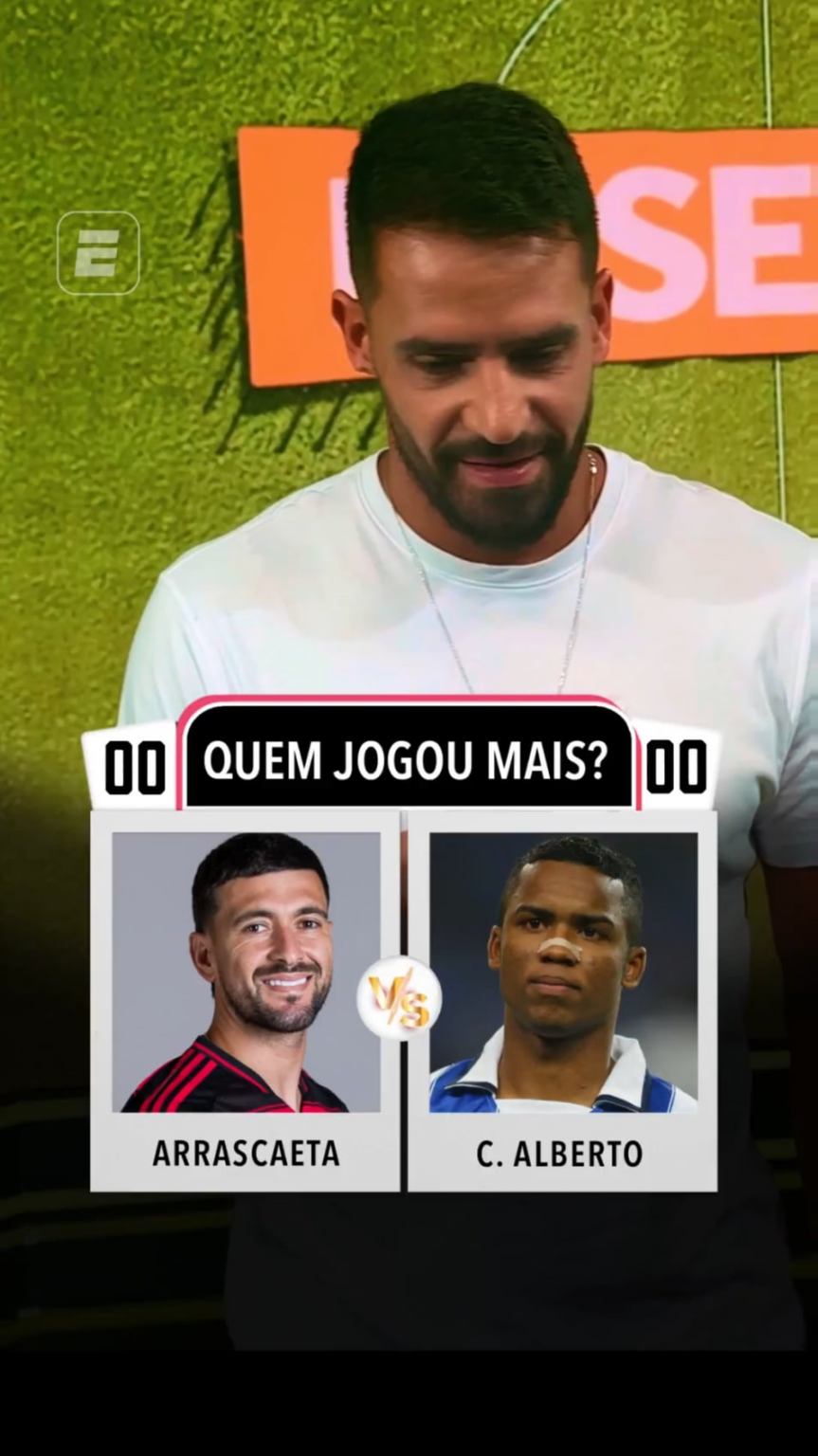 ESPN ouviu 100 pessoas ligadas ao futebol sobre a comparação entre Arrascaeta e Carlos Alberto