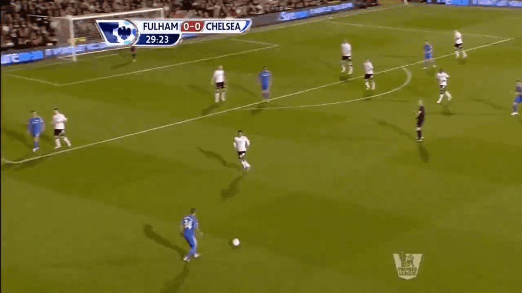 David Luiz outrageous long range goal vs Fulham in the 12/13 PL season