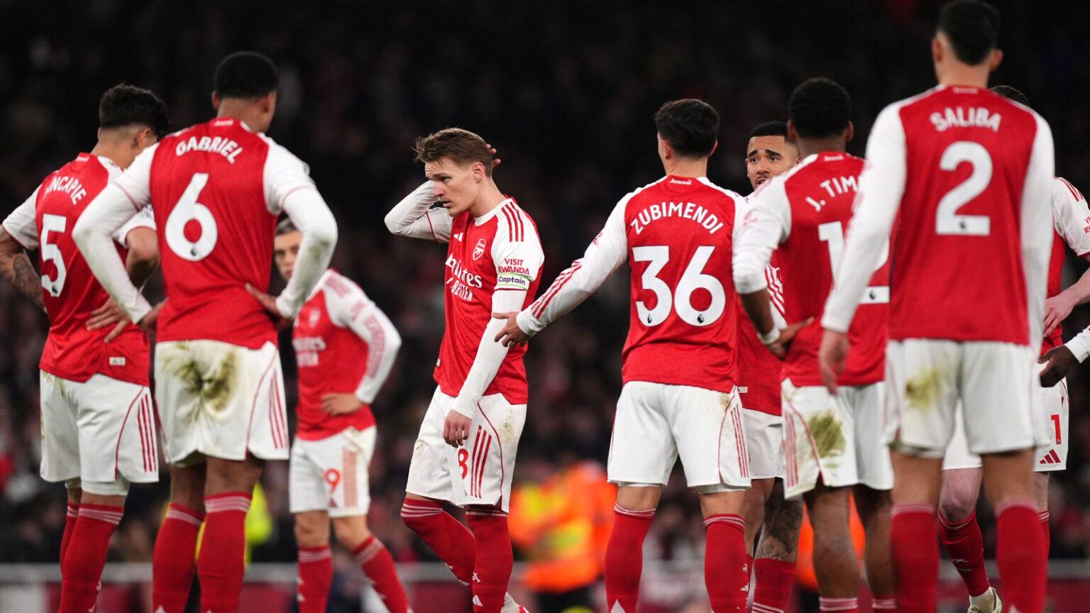 Arsenal's 'mental strength' in Premier League title race questioned by Patrick Vieira after Man Utd defeat