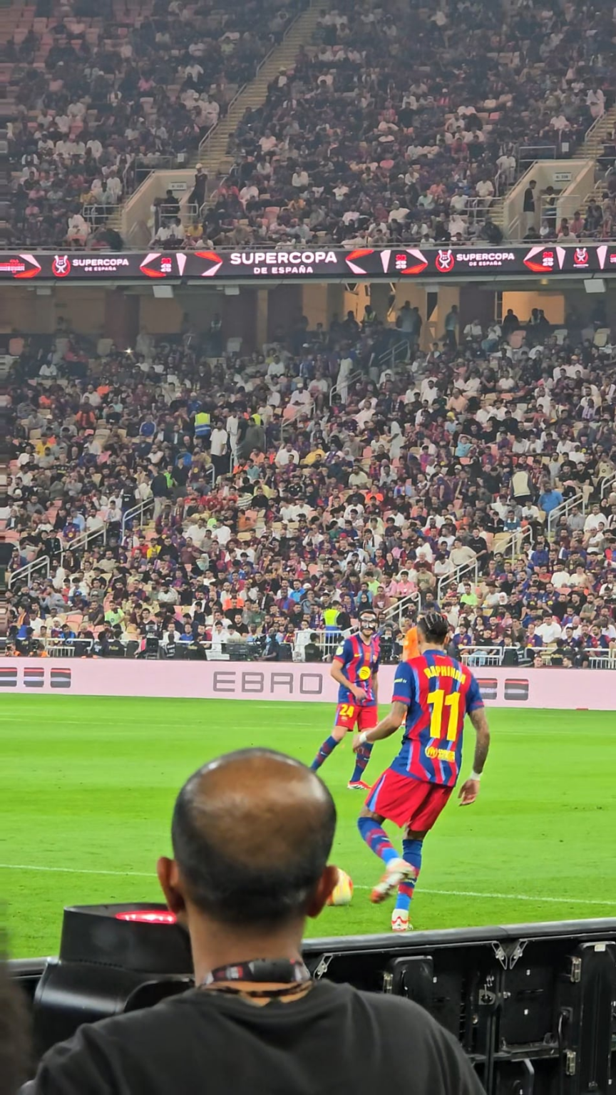 Raphinha's 4-0 Goal vs Athletic Captured Live by my Phone.