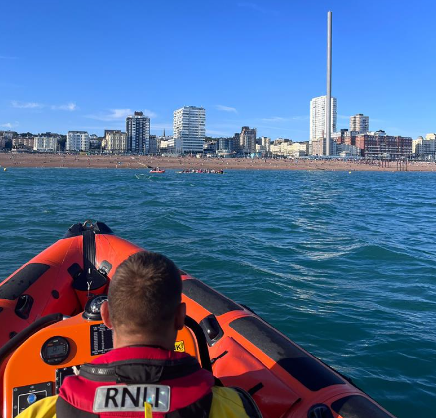 Sea and shoreline search under way for missing dog owner – Brighton and Hove News
