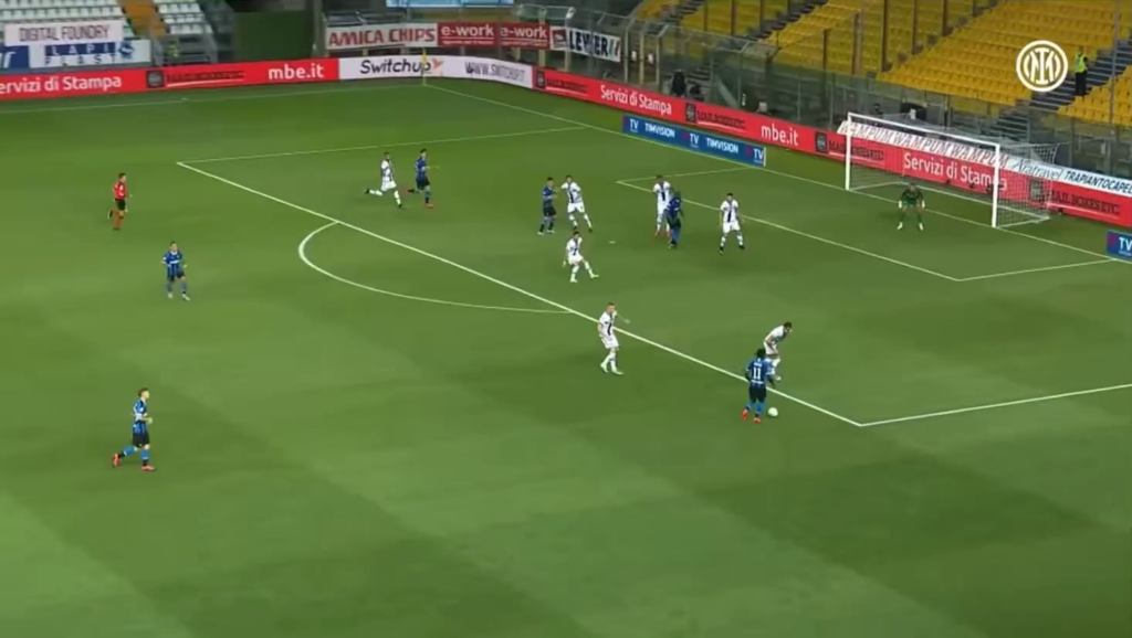 Good evening. Today we face the always-tough Parma on their home ground, aiming to keep our strong form and stay top of the table. Let’s also remember one of those forgotten goals vs Parma, one of Bastoni’s first for Inter, with a no-look assist from Victor Moses. 😅