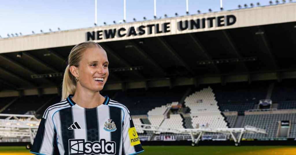 Kaitlyn Torpey signs for Newcastle United