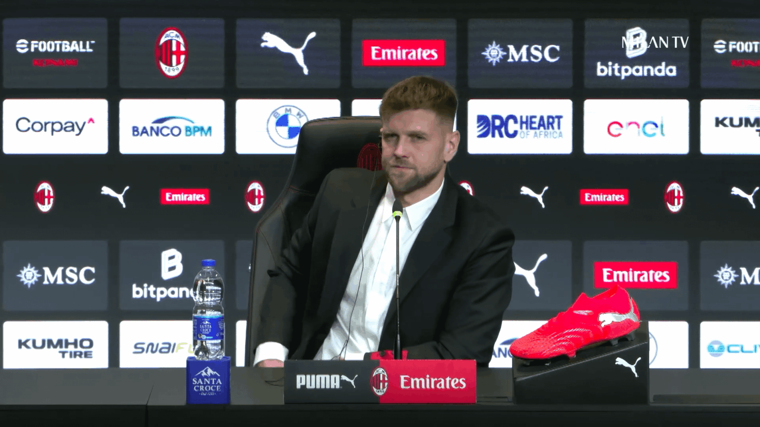 [Milan TV] Fullkrug basically says he was tired.