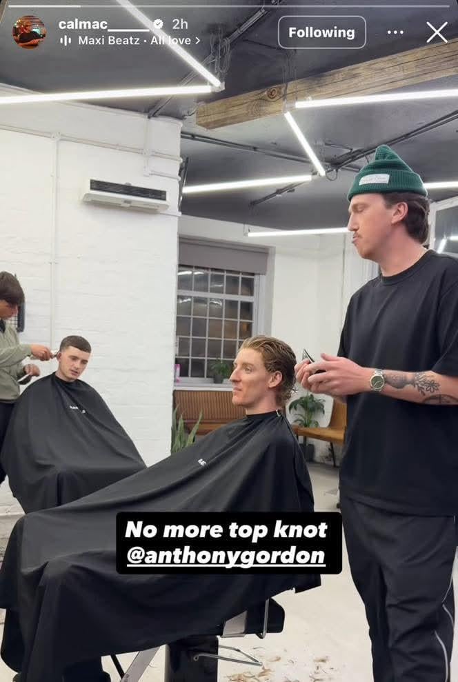 PEAK GORDON RETURNING, THE HAIR IS GONE