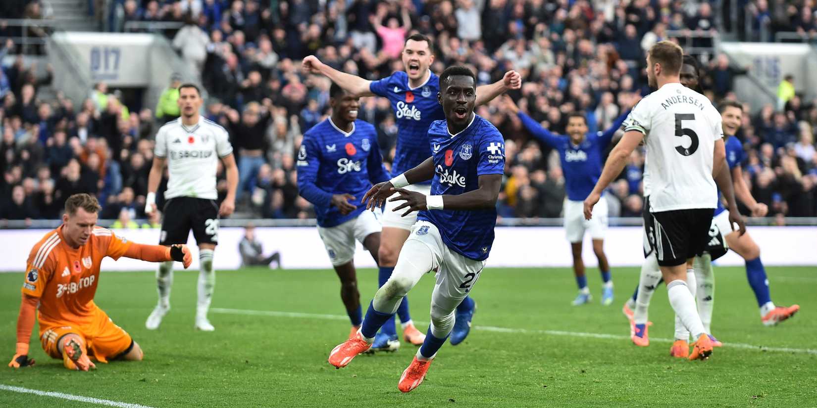 gueye-everton-fulham