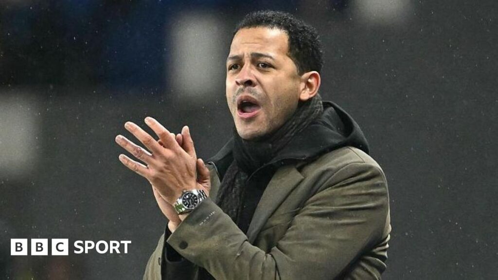 Rosenior leading contender for Chelsea job