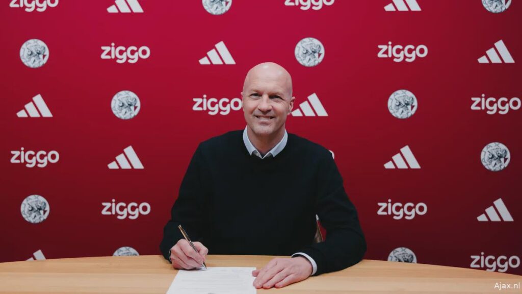 Mike Verweij: Jordi Cruijff is personally in talks with Arsenal to secure Zinchenko deal