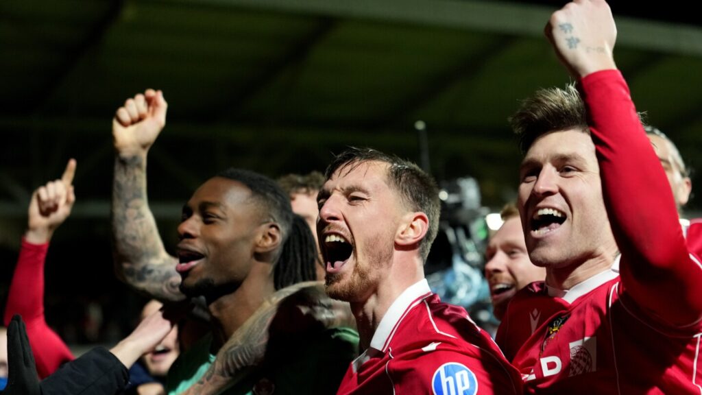 Wrexham knocks out Nottingham Forest on penalties to move into FA Cup fourth round