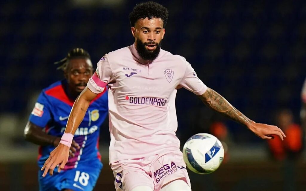 West Ham are signing Brazilian striker Pablo, who is flying into London to complete €25m (£21.8m) deal