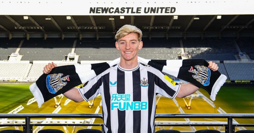 ON THIS DAY 2023: Newcastle sign 21 year old winger Anthony Gordon for £40m* from Everton