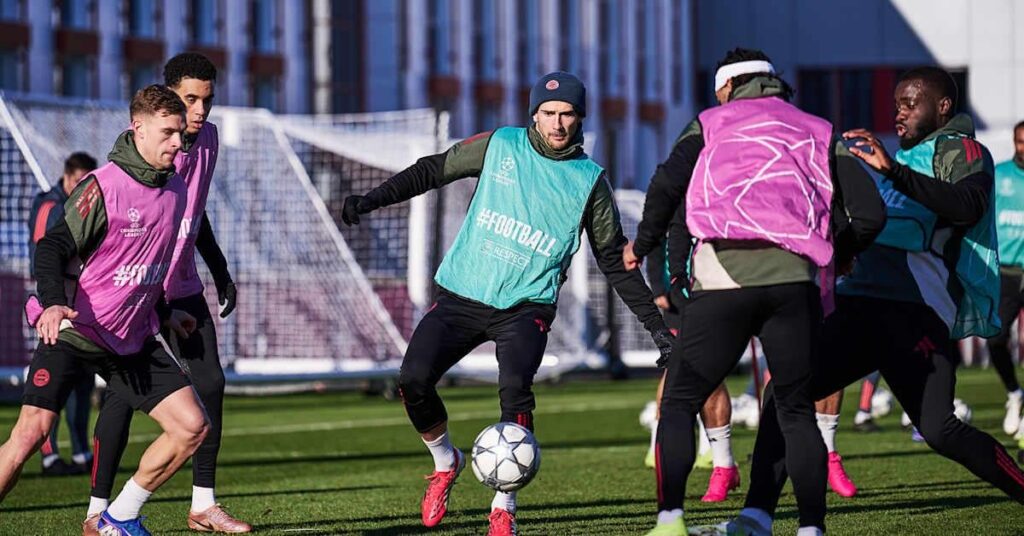 You can listen to ALL Bayern matches on webradio in English or German here