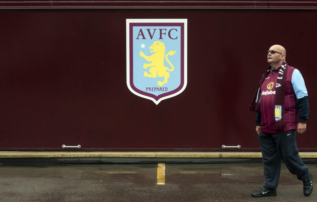 Aston Villa keen on keeping Amadou Onana amid Manchester United links