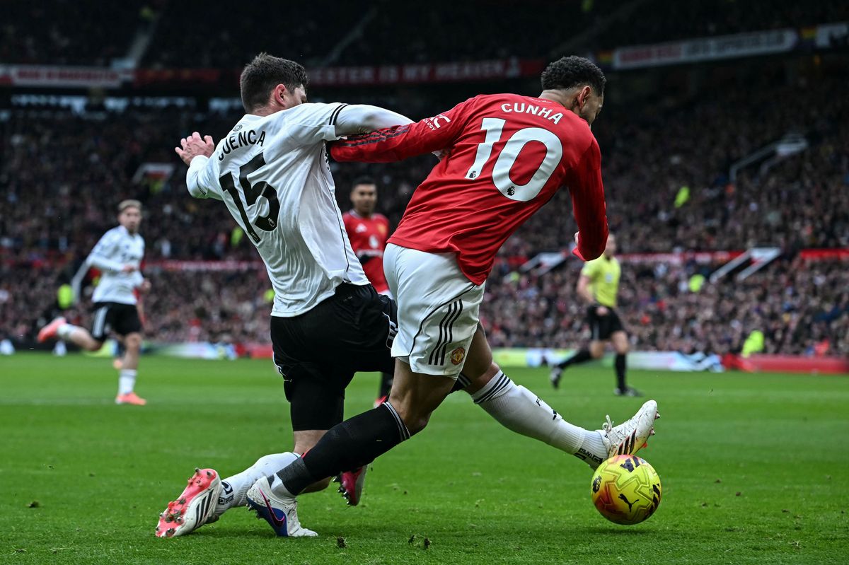 Manchester United were initially given a penalty for a foul on Matheus Cunha