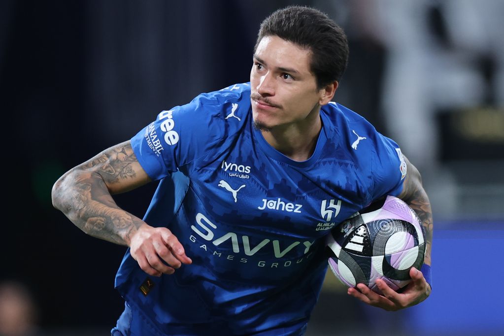 RIYADH, SAUDI ARABIA - SEPTEMBER 13: Darwin Nunez of Team Al-Hilal FC celebrates scoring their first goal during the Saudi Pro League match between Al Hilal and Al Qadsiah at Kingdom Arena on September 13, 2025 in Riyadh, Saudi Arabia. (Photo by Abdullah Ahmed/Getty Images)