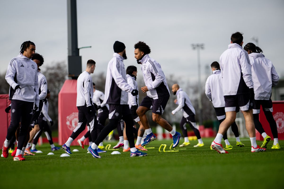 Manchester United training