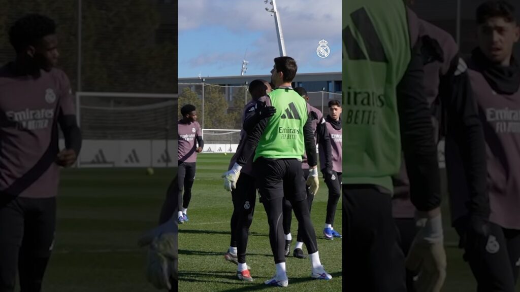 🔐 Thibaut Courtois 🔐 #RealMadrid #Save #Training