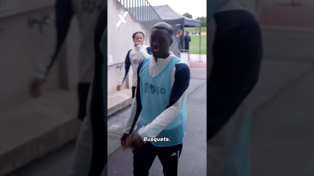 🗓️ 2023’te Ajax oyuncularına en ‘underrated’ futbolcu sorulunca İlkay Gündoğan yanıtları geliyor. 🌟 🗓️ 2023'te Ajax oyuncularına en 'underrated' futbolcu sorulunca İlkay Gündoğan yanıtları geliyor. 🌟