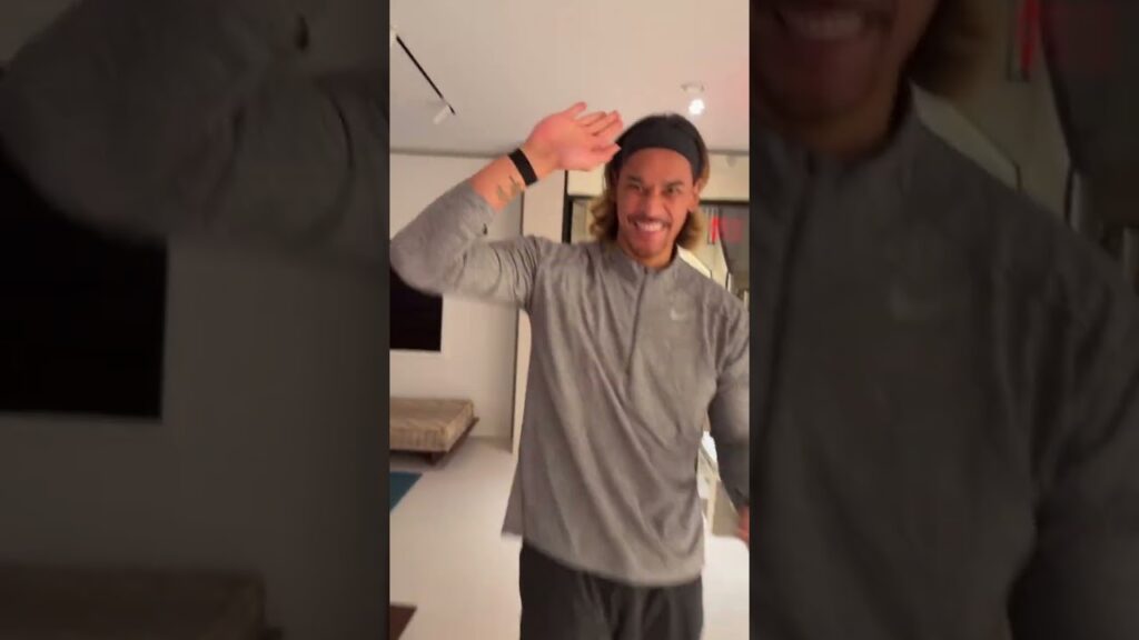 Alphonse Areola hits a 180 🎯🤩 (via alphonseareola/IG)