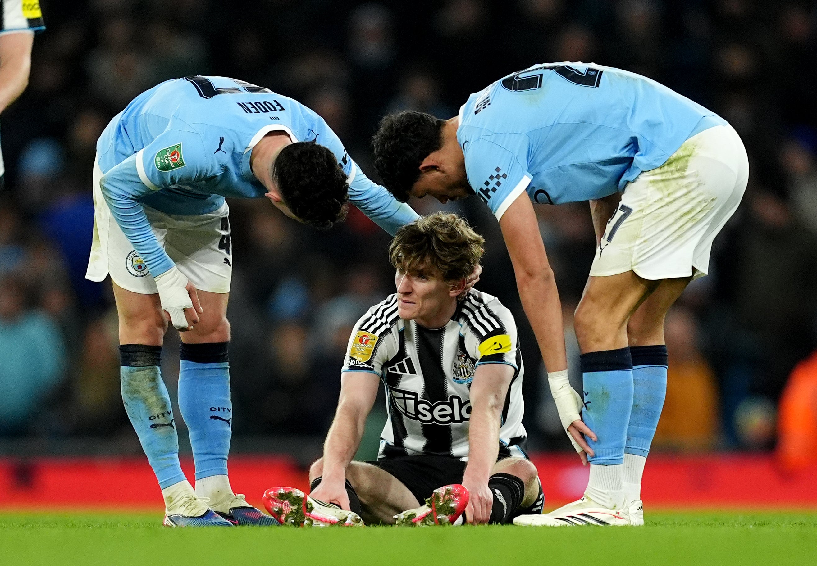 Anthony Gordon added to Newcastle’s woes with a hamstring injury two minutes before half-time