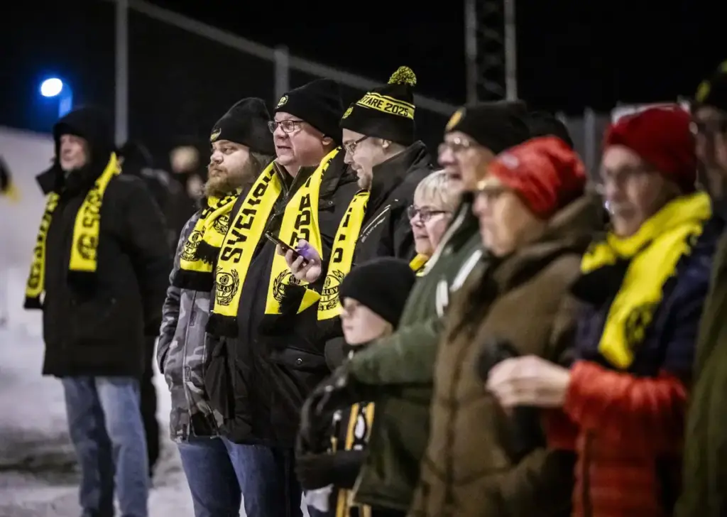 Sweden attacker says he wants to join Manchester United