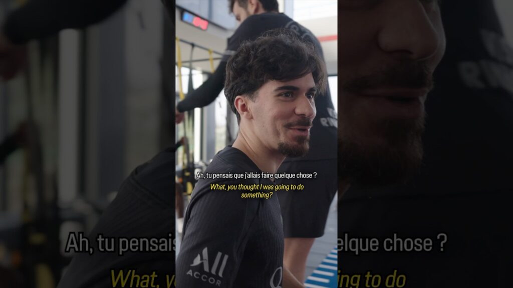 For Vitinha, the pitch is the best language 😏 #PSG #Vitinha