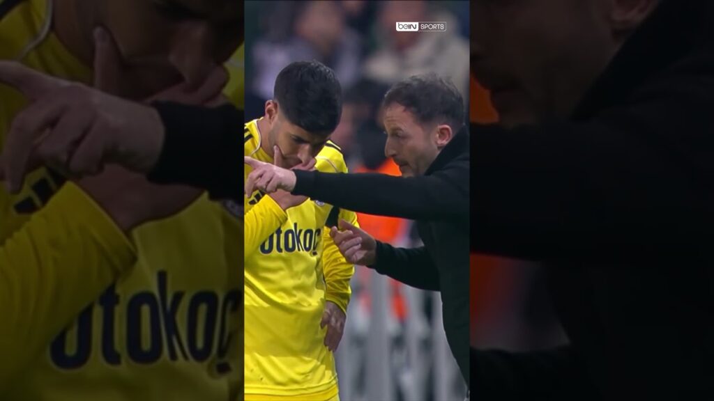 🗣️ Domenico Tedesco ve Marco Asensio, İspanyol yıldızın attığı golün ardından sohbet halinde! 🗣️ Domenico Tedesco ve Marco Asensio, İspanyol yıldızın attığı golün ardından sohbet halinde!