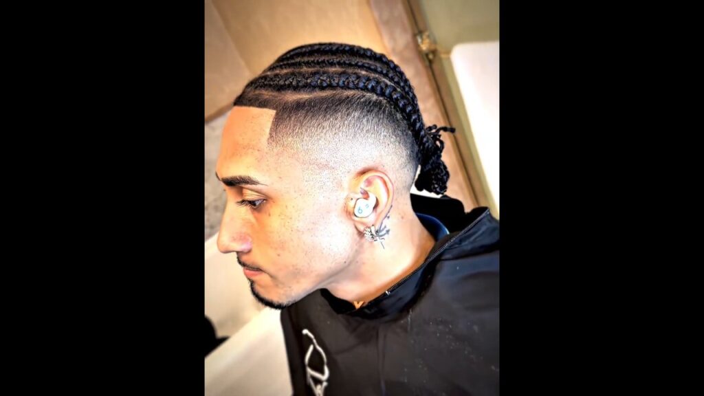 Raphinha's New Hairstyle 😂😭