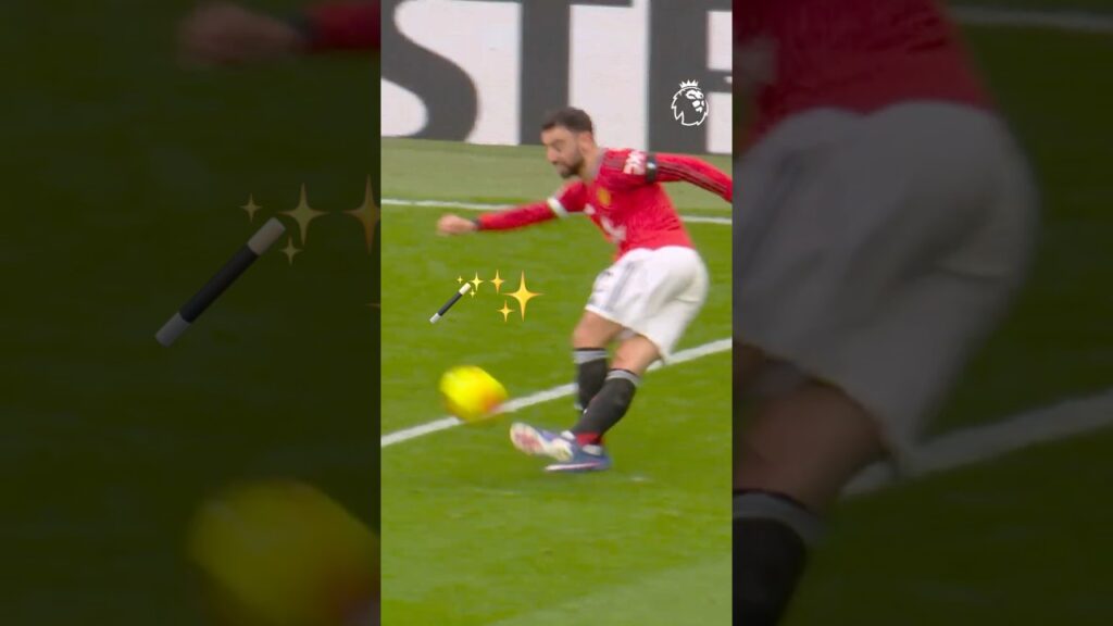 Bruno Fernandes Playing With Confidence π€ Bruno Fernandes Playing With Confidence π€