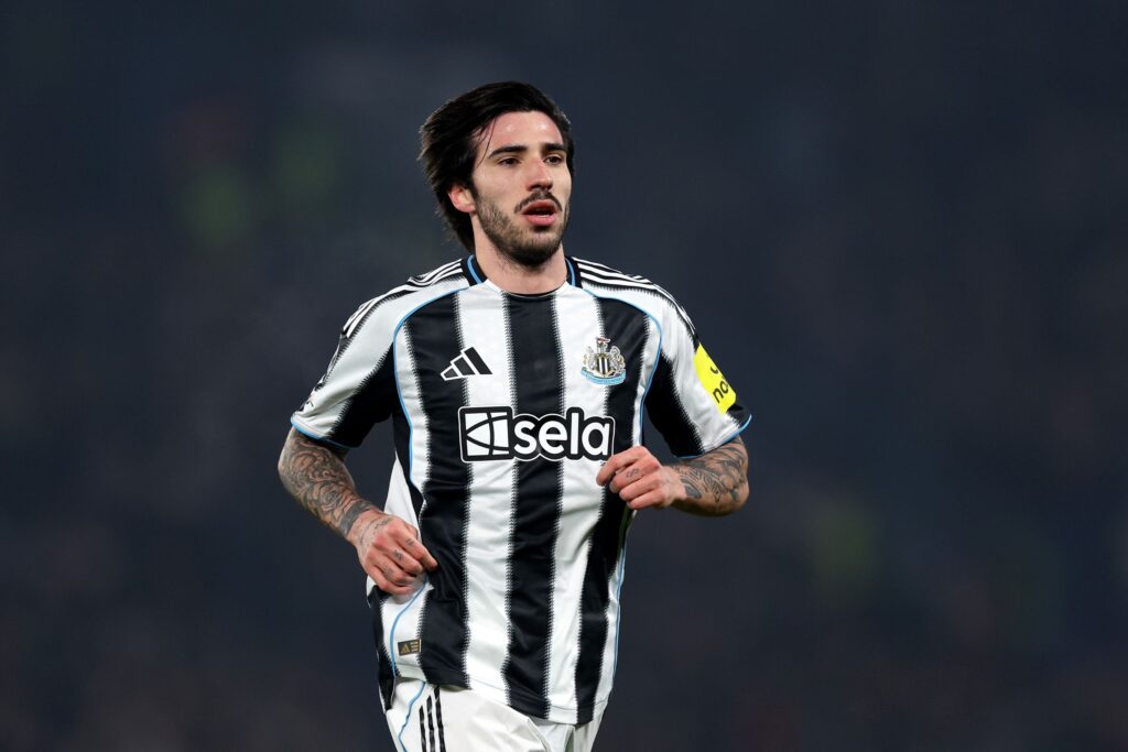 Arsenal move for Sandro Tonali edges closer, following Newcastle United replacement bombshell: report Arsenal move for Sandro Tonali edges closer, following Newcastle United replacement bombshell: report