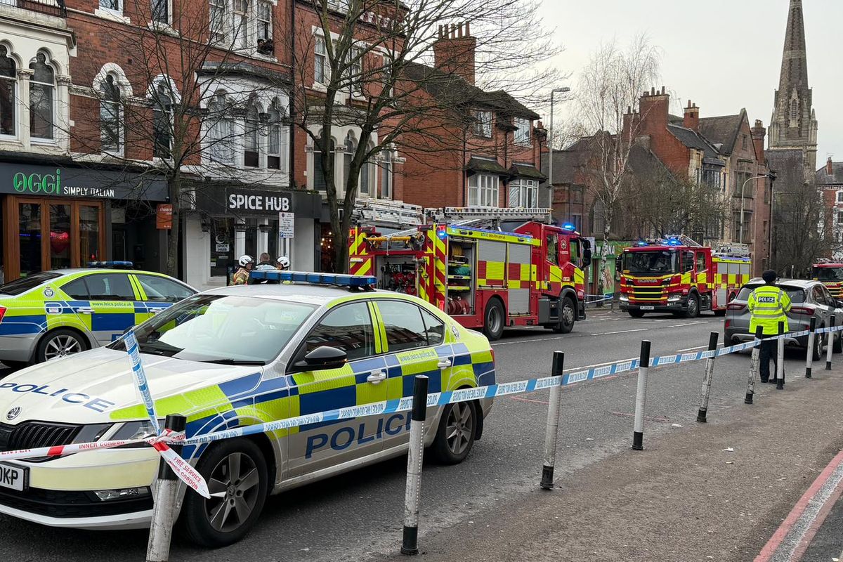 All four lanes of London Road were initially closed off to traffic after the incident began at about 3pm