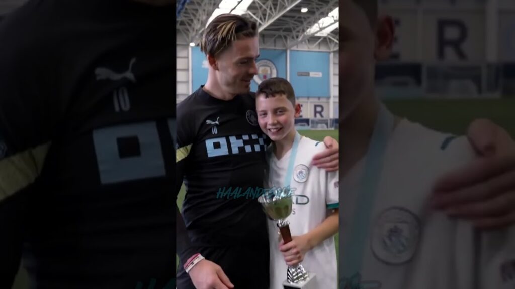 Jack Grealish has a heart of gold ❤️😭 #mcfc #grealish #shorts