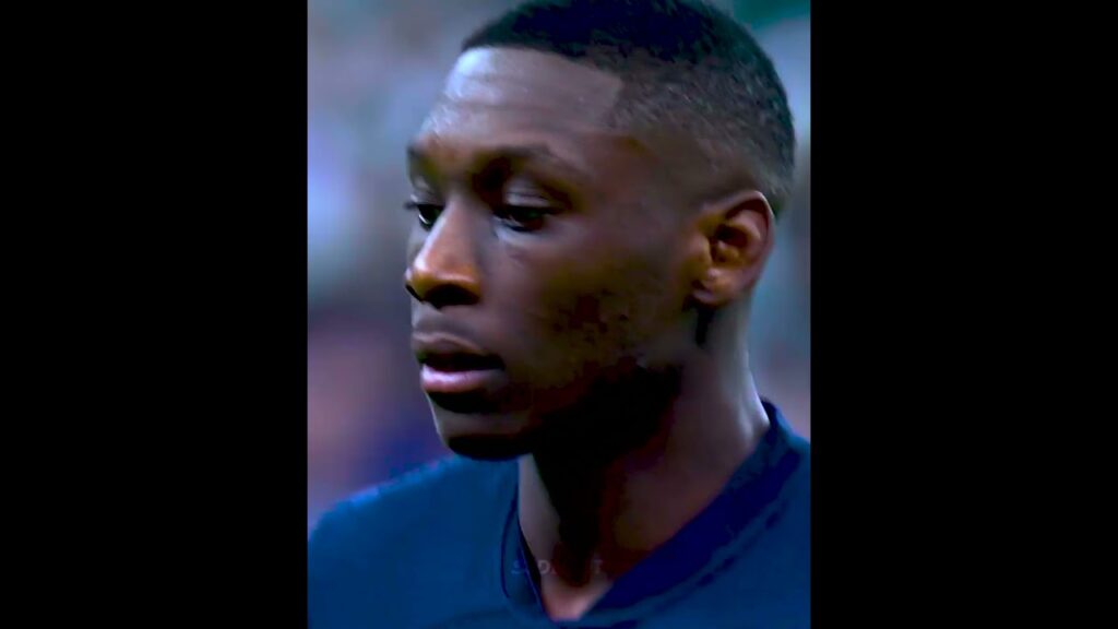 Kolo Muani Only Scores Penalty💀