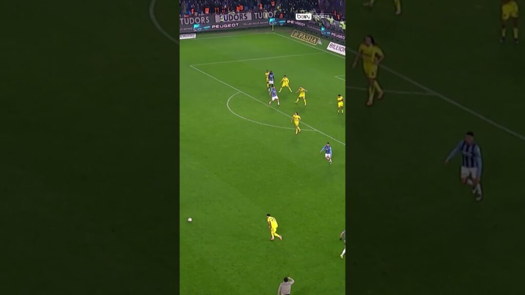 🟡🔵 Maçın son dakikalarında Asensio’nun presi ve pozisyonun ardından verdiği reaksiyon! #shorts