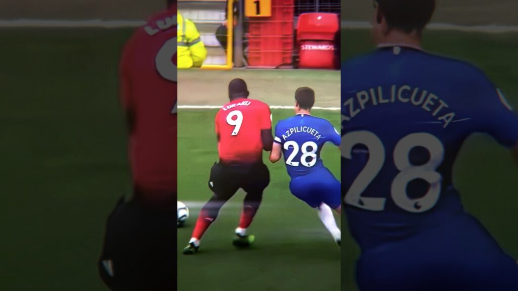 Lukaku VS Azpilicueta 👀 Never Skip Gym As A Footballer 💪🏻