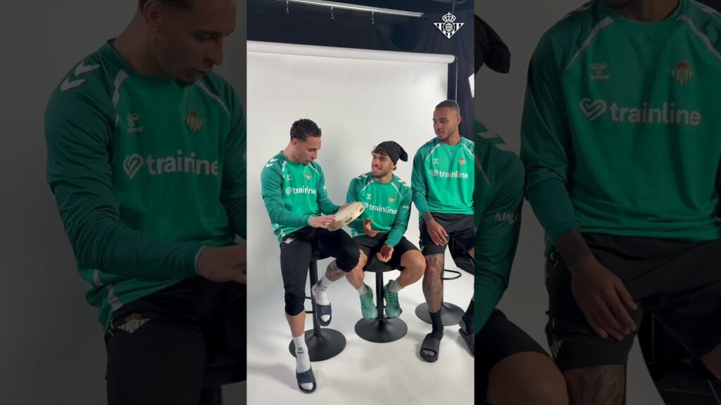 Antony y Natan le enseñan a tocar el pandeiro a Ez Abde 🇧🇷🪘