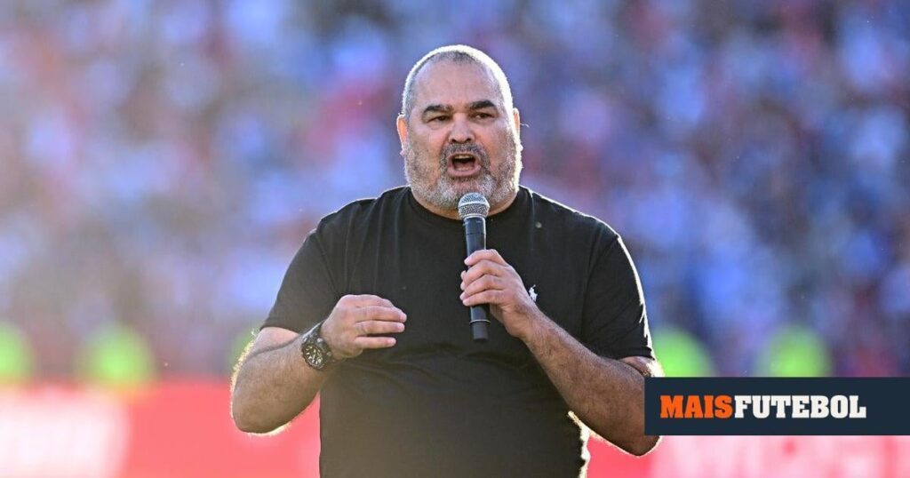 Chilavert defende Prestianni e critica Vinicius e Mbappé: «Vive com um travesti» | MAISFUTEBOL